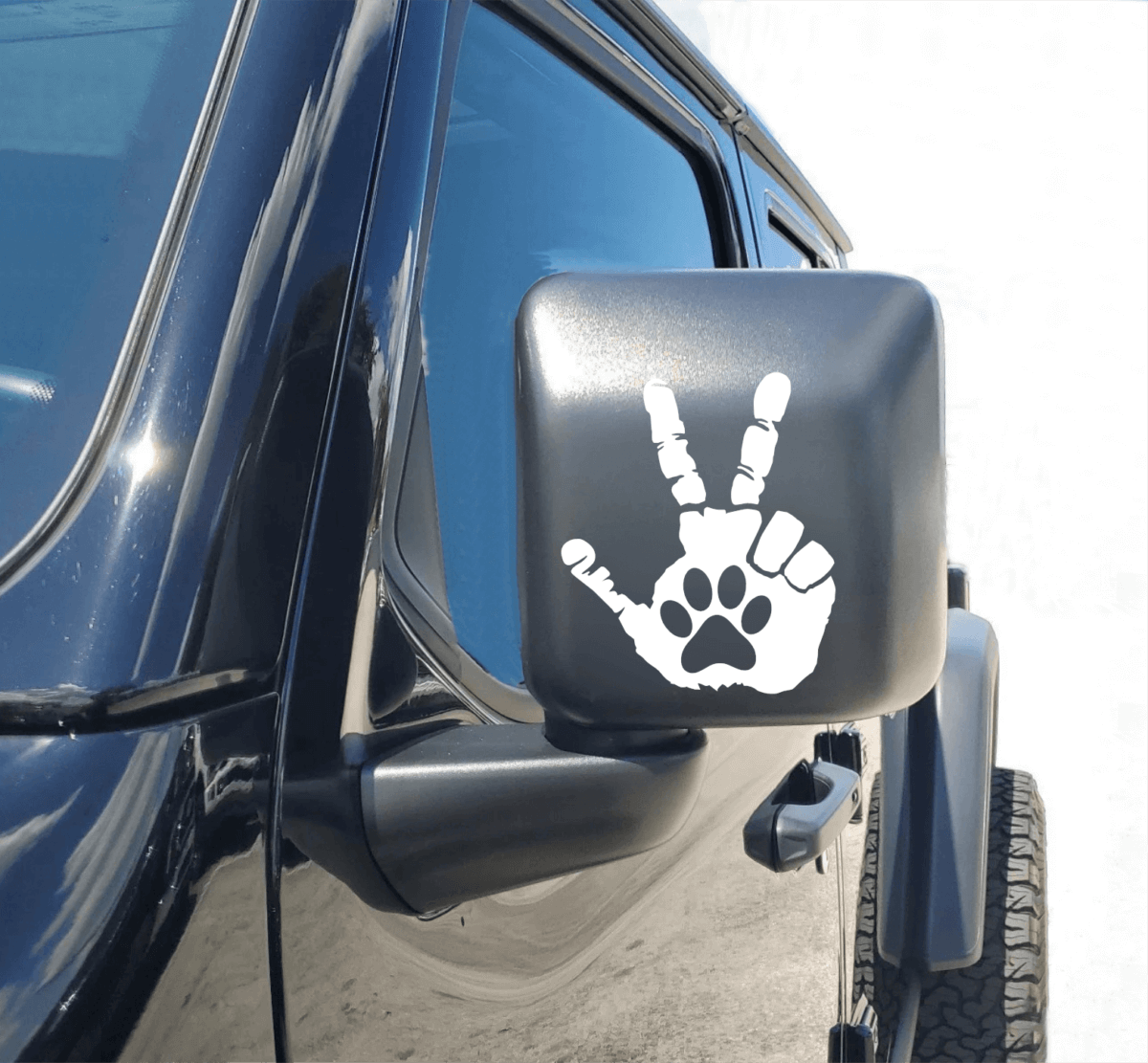 Jeep Chillin Hand Pet Decal - Image 4